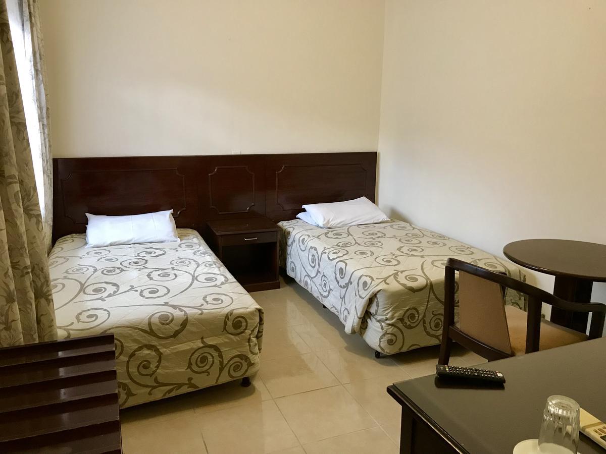 Hotel Bolivia Santa Cruz de La Sierra Ngoại thất bức ảnh
